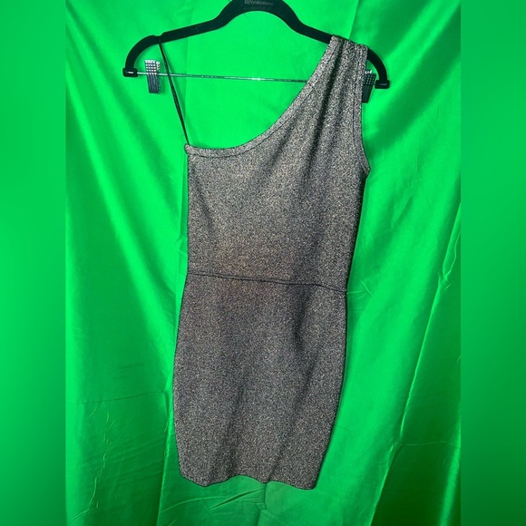 NWT L’Agence Gold Metallic One Shoulder Mini Dress size XS - Picture 1 of 5